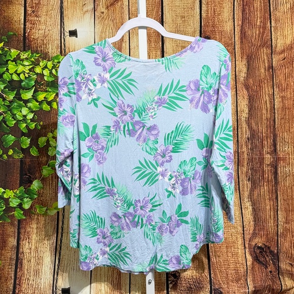 Ruby Rd. Floral Blouse Size PL - Picture 3 of 3